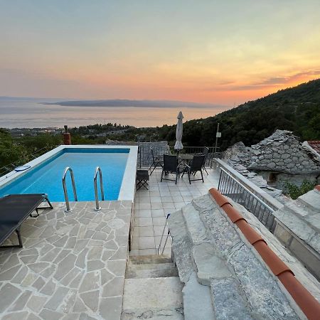 Villa Kristina - Ferienhaus Baska Voda - Topici, Private Outdoor Swimmingpool, Wifi Экстерьер фото